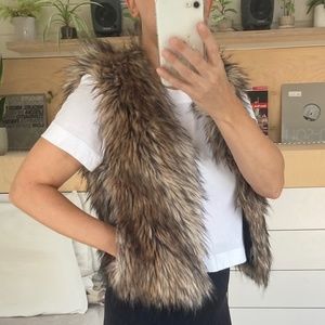Vintage Aritzia Talula Faux Fur Vest